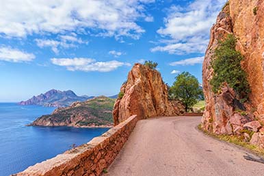 L'itinéraire Porto–Piana : une route panoramique à part entière