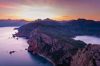 Le sentier de Capo Rosso jusqu'à la tour de Turghju (moyen, 3 h 30 à 4 h)