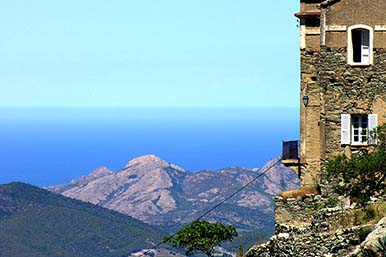 <h3>Lama, au coeur de la Balagne</h3>